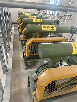 18.5KW 0,04Mpa Drei-Lopfen-Wurzel-Bläser Anwendungen zur pneumatischen Übertragung von Pulvern, Körnern usw.